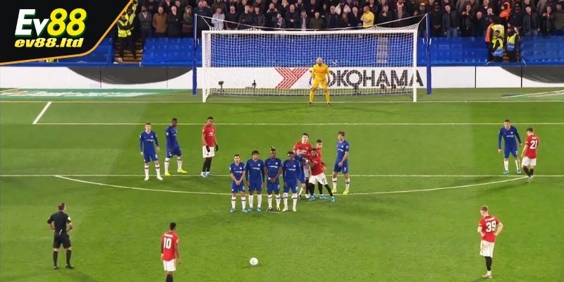 Tác động của cú sút phạt gián tiếp trong cá cược bóng đá