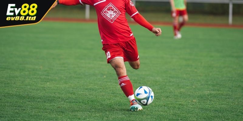 Yếu tố may mắn trong đá phạt